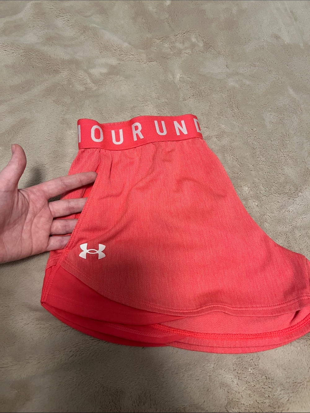 Under Armour Women’s Pink Shorts - Picture 3 of 3